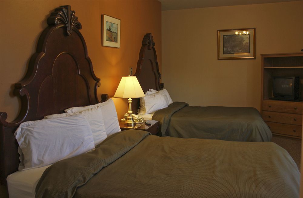 Midtown Motel & Suites Moncton Bagian luar foto