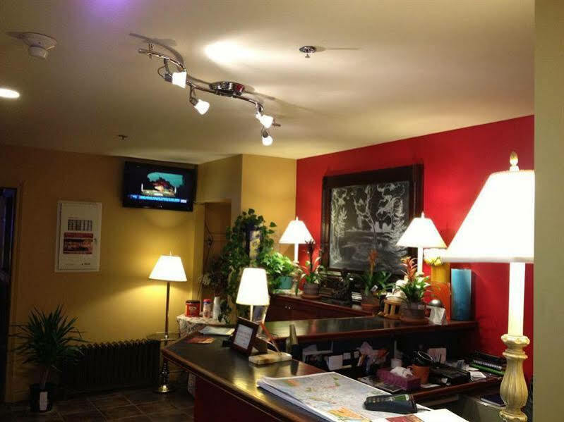 Midtown Motel & Suites Moncton Bagian luar foto