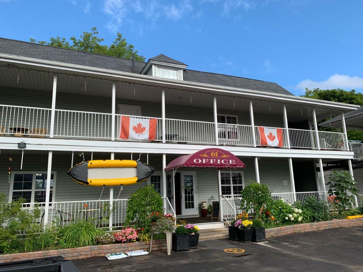 Midtown Motel & Suites Moncton Bagian luar foto